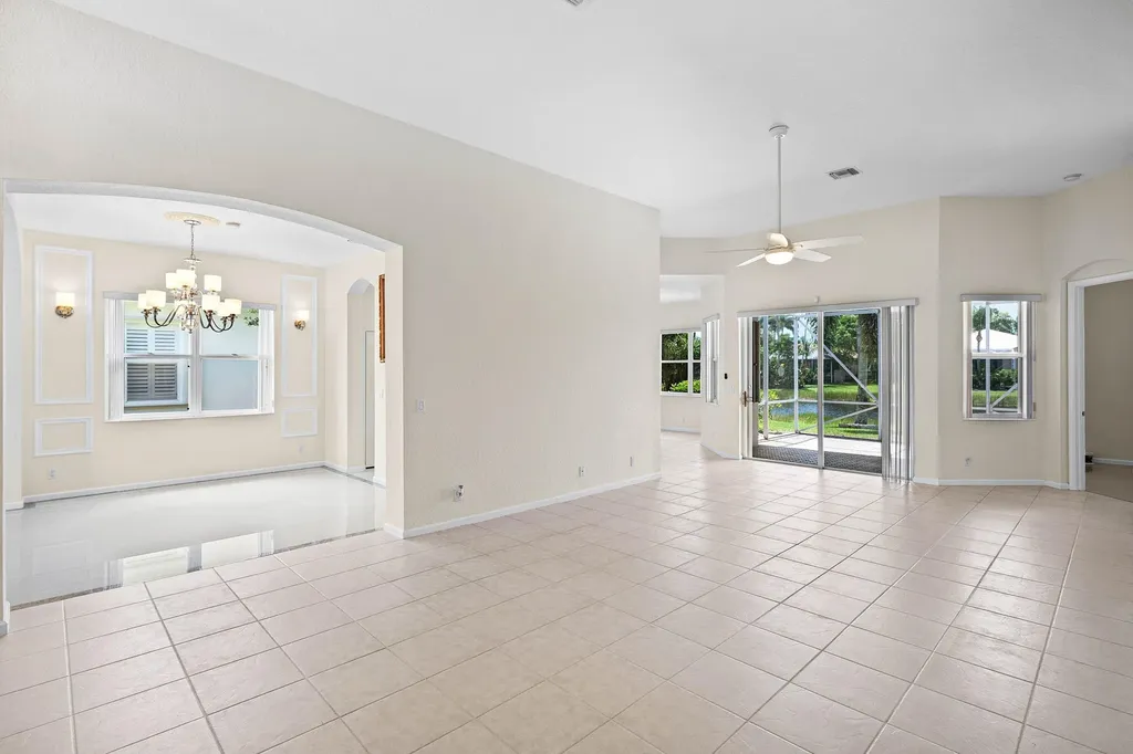 8891 Via Tuscany Drive Boynton Beach FL 33472