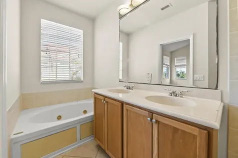 131 Harbors Way Boynton Beach FL 33435