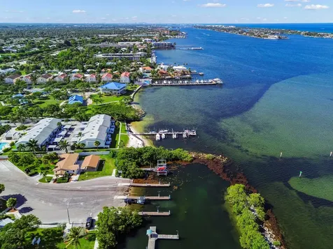 131 Harbors Way Boynton Beach FL 33435