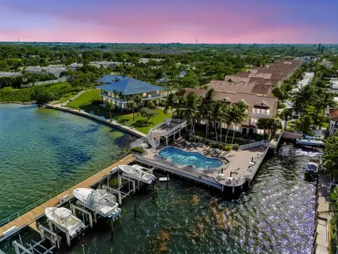 131 Harbors Way Boynton Beach FL 33435