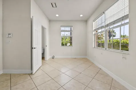 131 Harbors Way Boynton Beach FL 33435