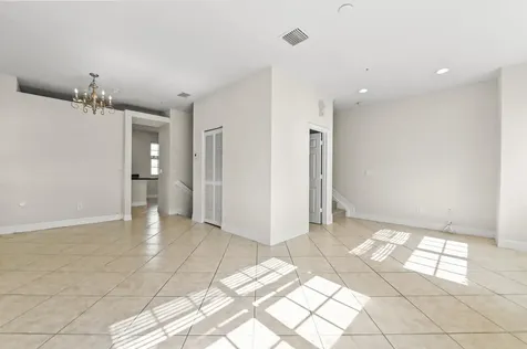 131 Harbors Way Boynton Beach FL 33435