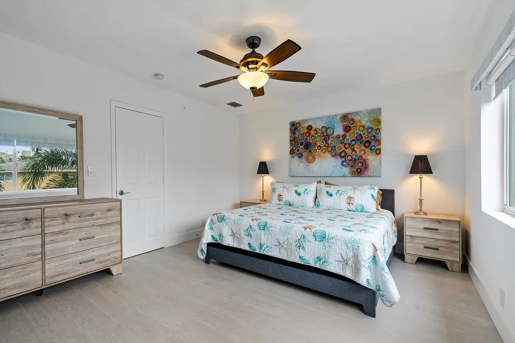 2881 NE 32nd Street Fort Lauderdale FL 33306