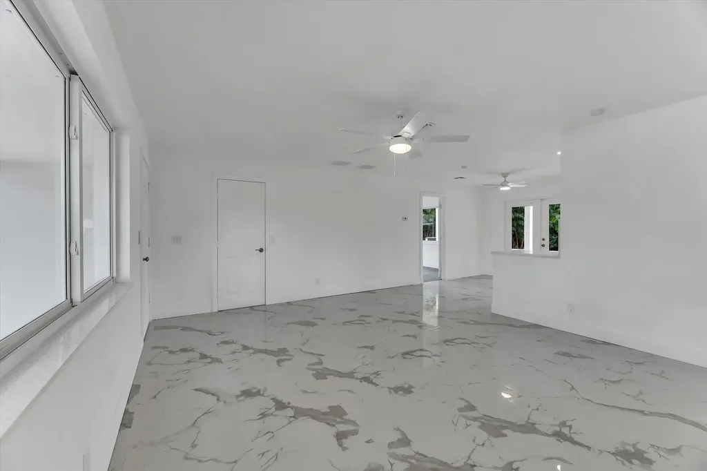 1404 SW 1st Avenue Deerfield Beach FL 33441