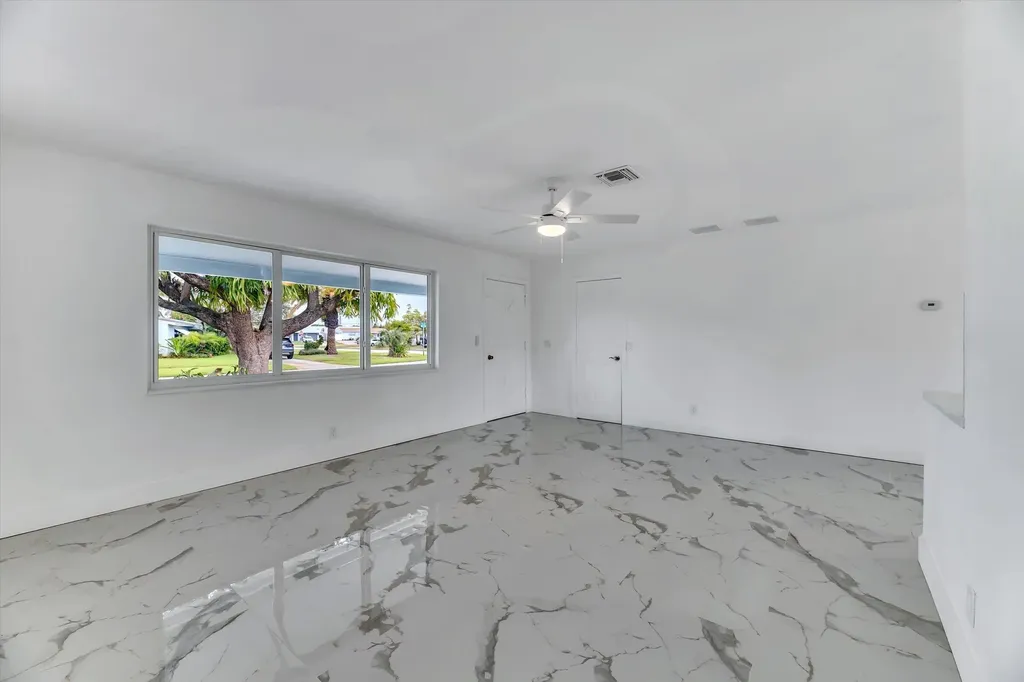 1404 SW 1st Avenue Deerfield Beach FL 33441