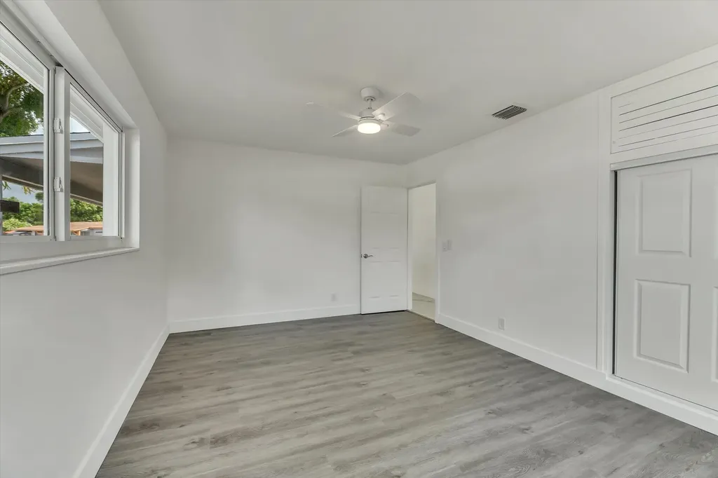 1404 SW 1st Avenue Deerfield Beach FL 33441