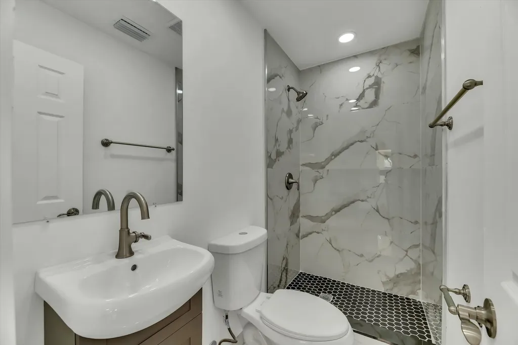 1404 SW 1st Avenue Deerfield Beach FL 33441