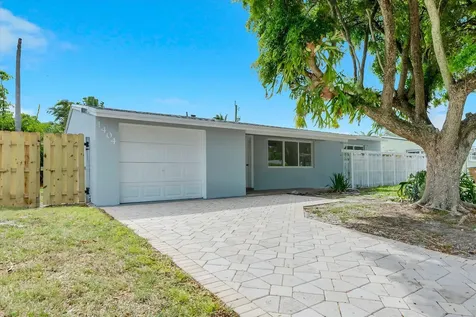 1404 SW 1st Avenue Deerfield Beach FL 33441
