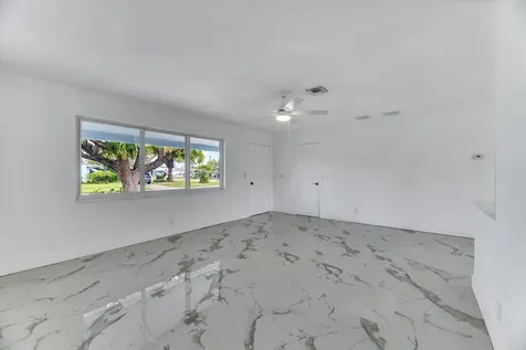 1404 SW 1st Avenue Deerfield Beach FL 33441
