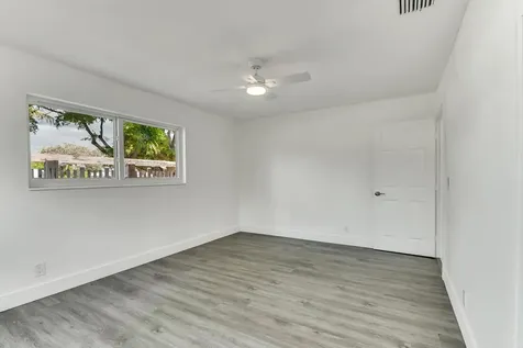1404 SW 1st Avenue Deerfield Beach FL 33441