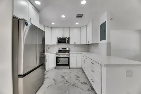1404 SW 1st Avenue Deerfield Beach FL 33441