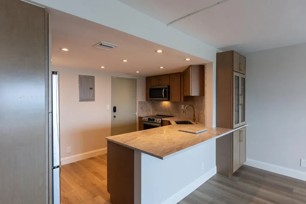 2100 S Ocean Drive Fort Lauderdale FL 33316