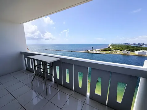 2100 S Ocean Drive Fort Lauderdale FL 33316