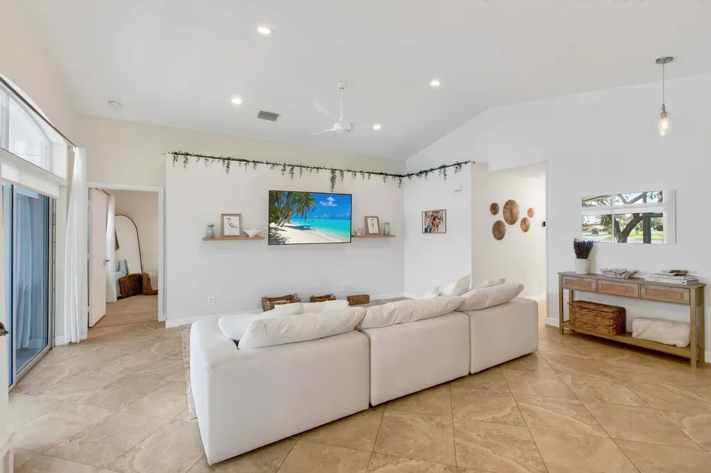 7188 Burgess Drive Lake Worth FL 33467
