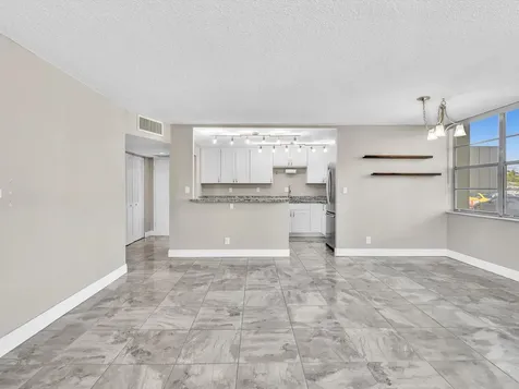 2741 Taft Street Hollywood FL 33020