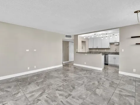 2741 Taft Street Hollywood FL 33020