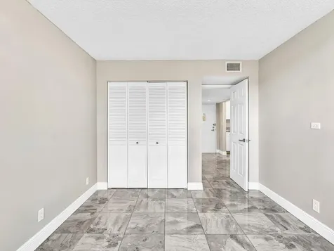 2741 Taft Street Hollywood FL 33020