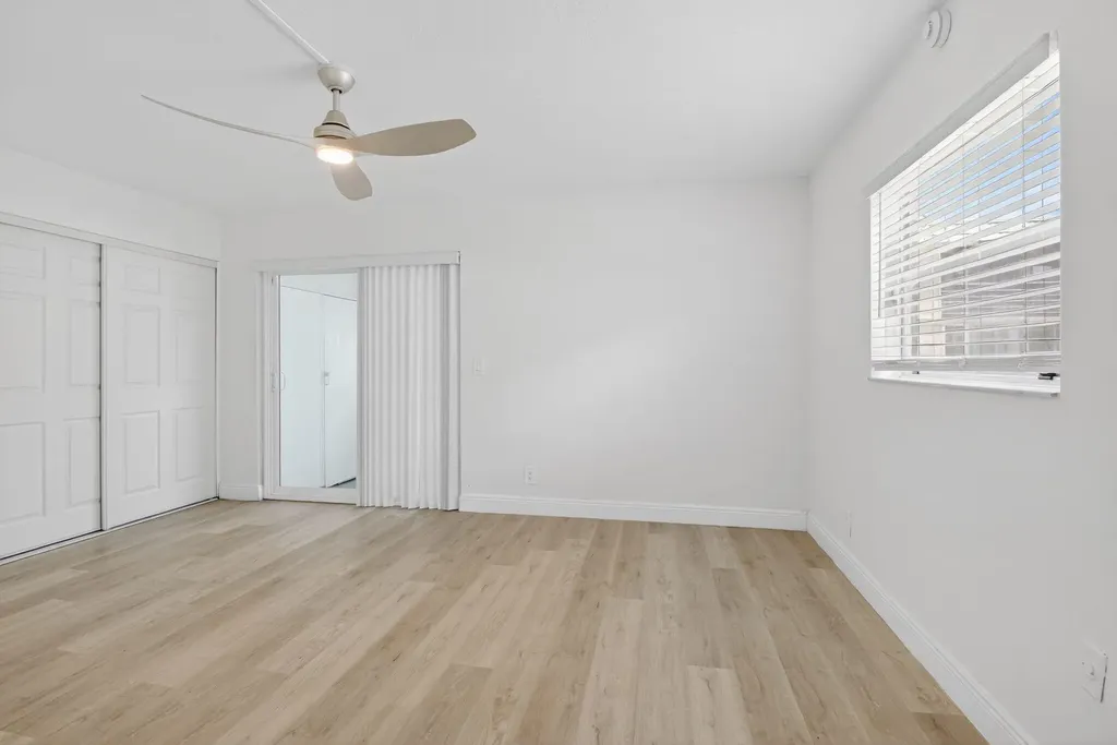 103 Brittany C Delray Beach FL 33446