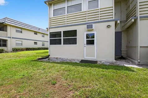 103 Brittany C Delray Beach FL 33446