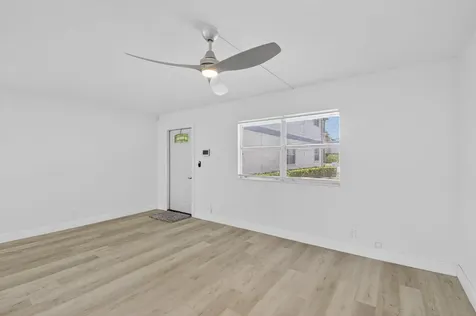 103 Brittany C Delray Beach FL 33446
