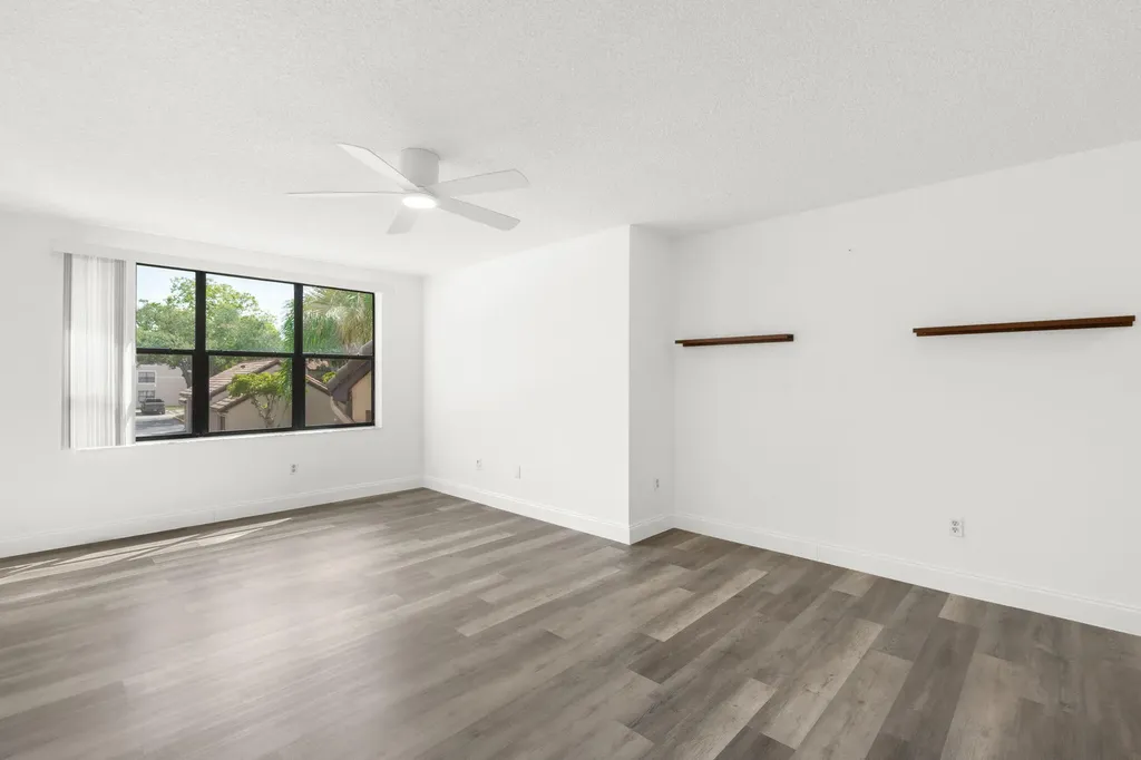 4541 W Mcnab Road Pompano Beach FL 33069