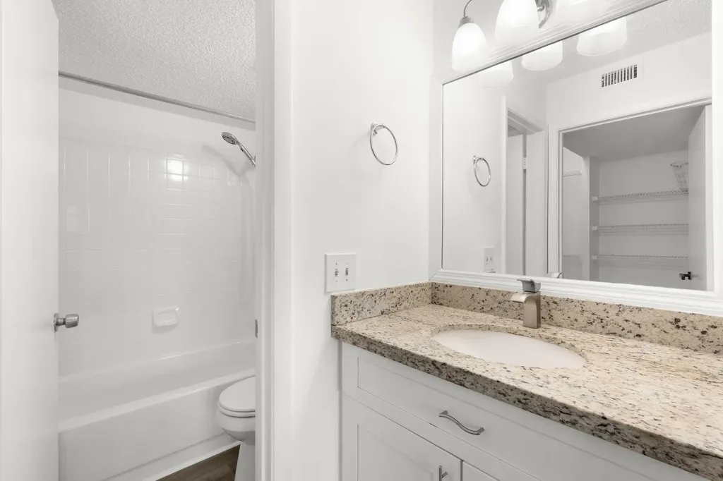 4541 W Mcnab Road Pompano Beach FL 33069