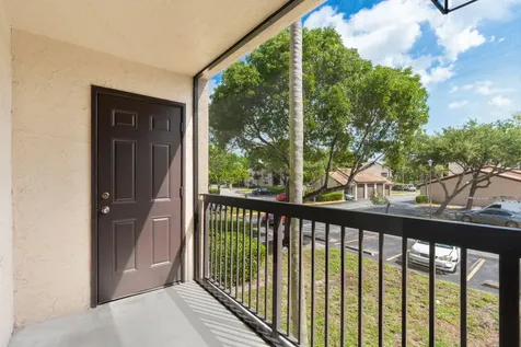 4541 W Mcnab Road Pompano Beach FL 33069