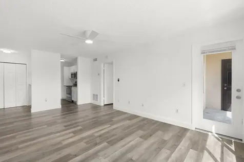 4541 W Mcnab Road Pompano Beach FL 33069
