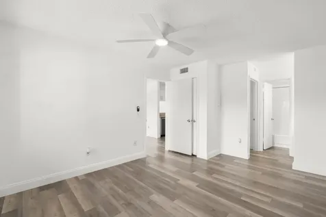 4541 W Mcnab Road Pompano Beach FL 33069