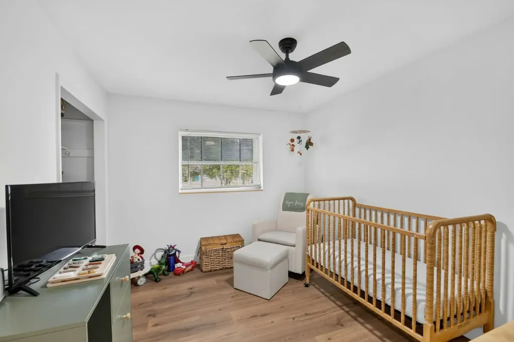 432 W Shadyside Circle West Palm Beach FL 33415