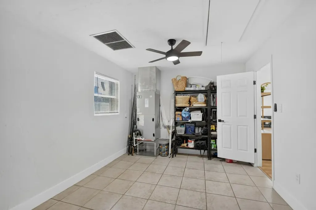 432 W Shadyside Circle West Palm Beach FL 33415