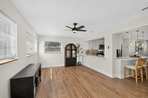 432 W Shadyside Circle West Palm Beach FL 33415