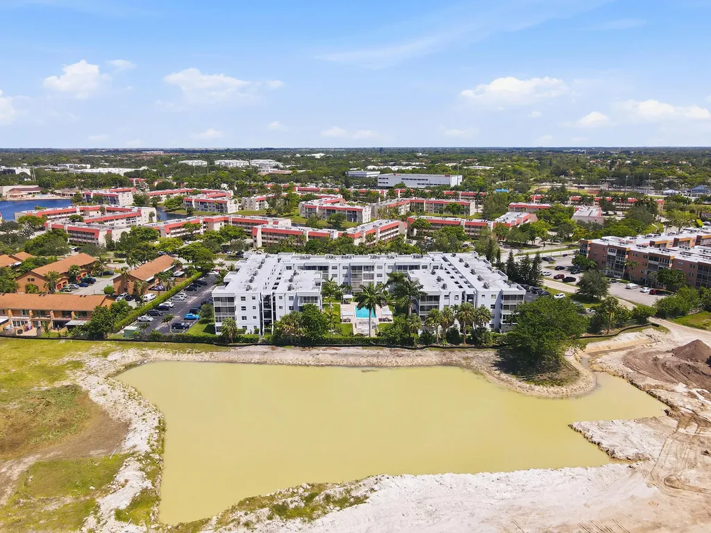 3000 E Sunrise Lakes Drive E Sunrise FL 33322