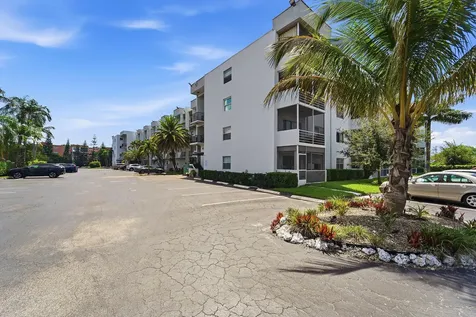 3000 E Sunrise Lakes Drive E Sunrise FL 33322