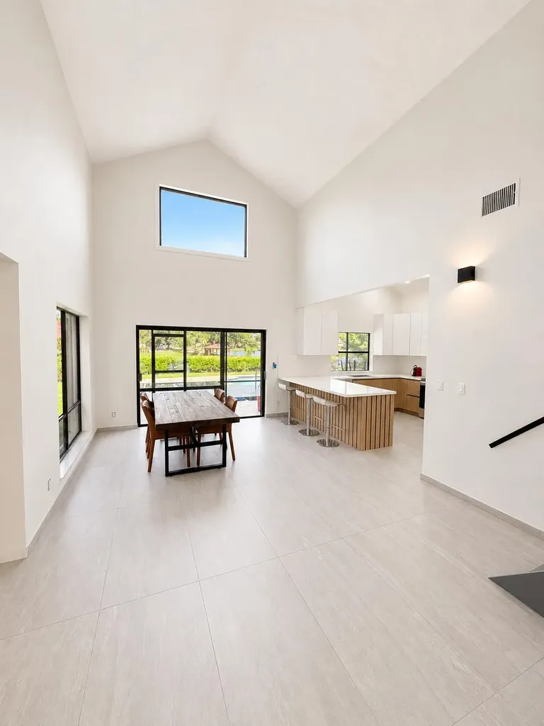 1640 SW 120th Terrace Davie FL 33325