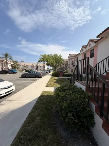 301 Norwood Terrace Boca Raton FL 33431