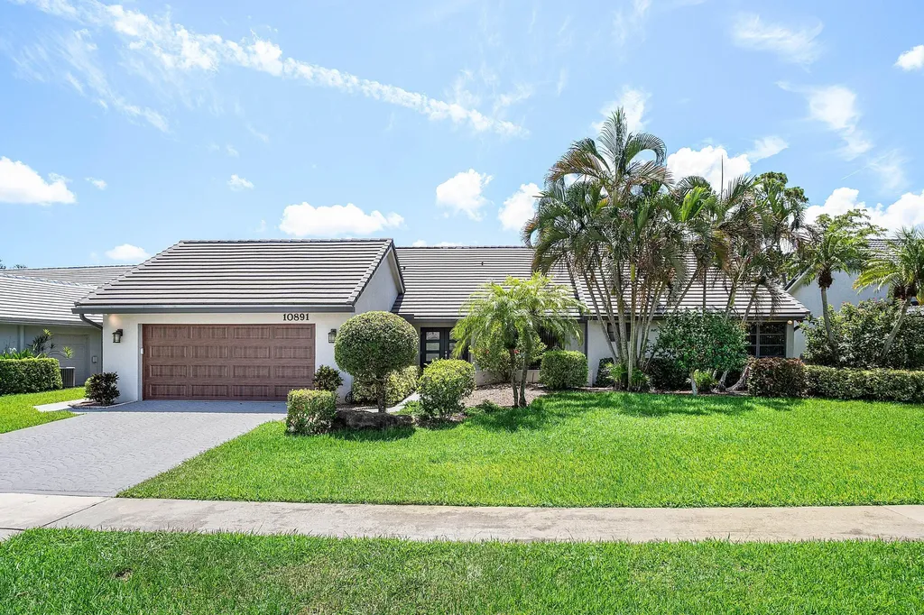 10891 Boca Woods Lane Boca Raton FL 33428