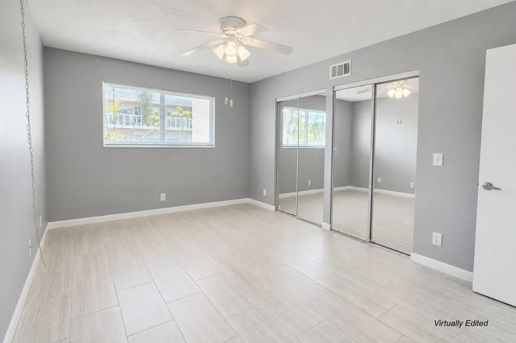 2192 NE 1st Way Boynton Beach FL 33435