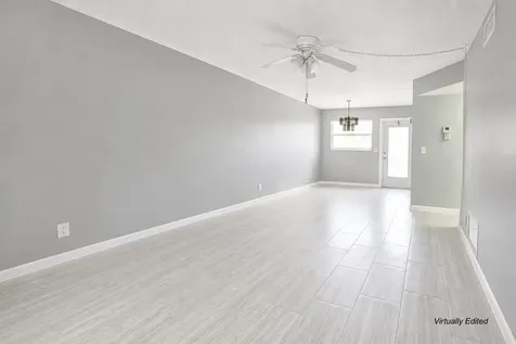 2192 NE 1st Way Boynton Beach FL 33435