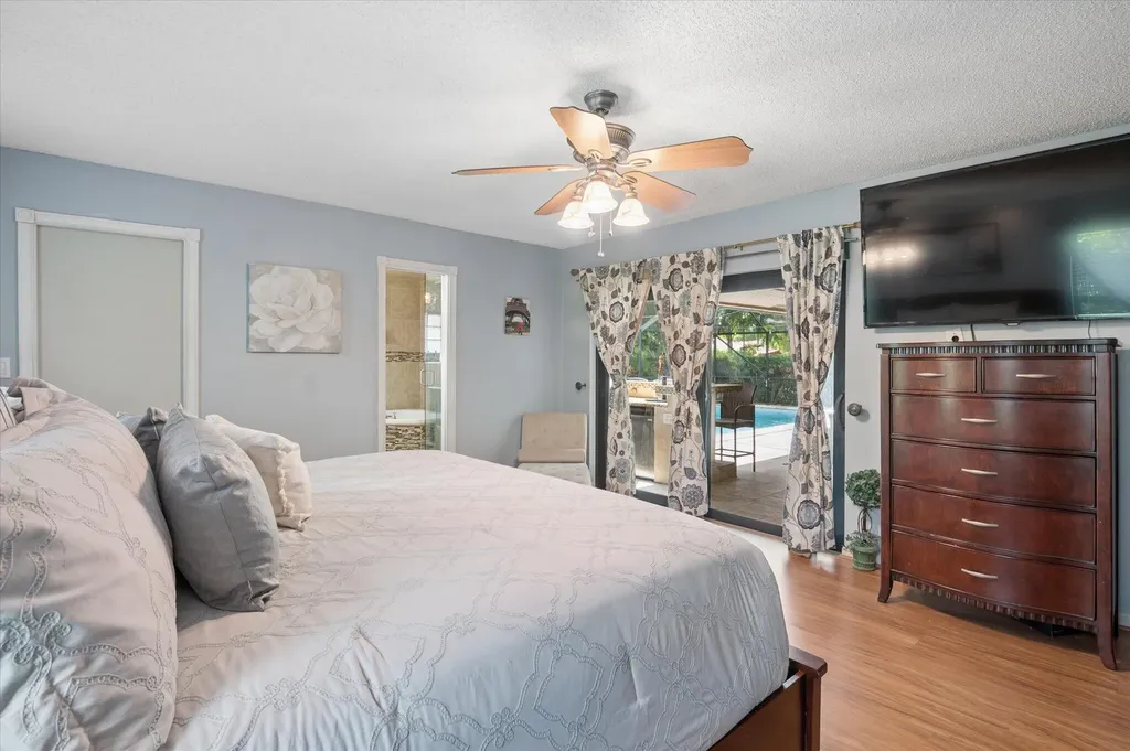 1751 NW 112th Terrace Coral Springs FL 33071