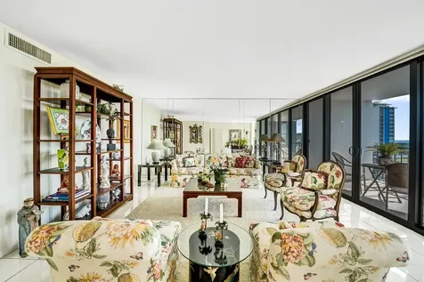 936 Intracoastal Drive Fort Lauderdale FL 33304