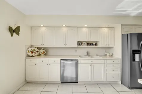 936 Intracoastal Drive Fort Lauderdale FL 33304