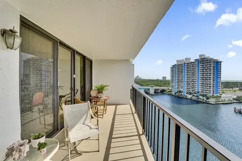 936 Intracoastal Drive Fort Lauderdale FL 33304