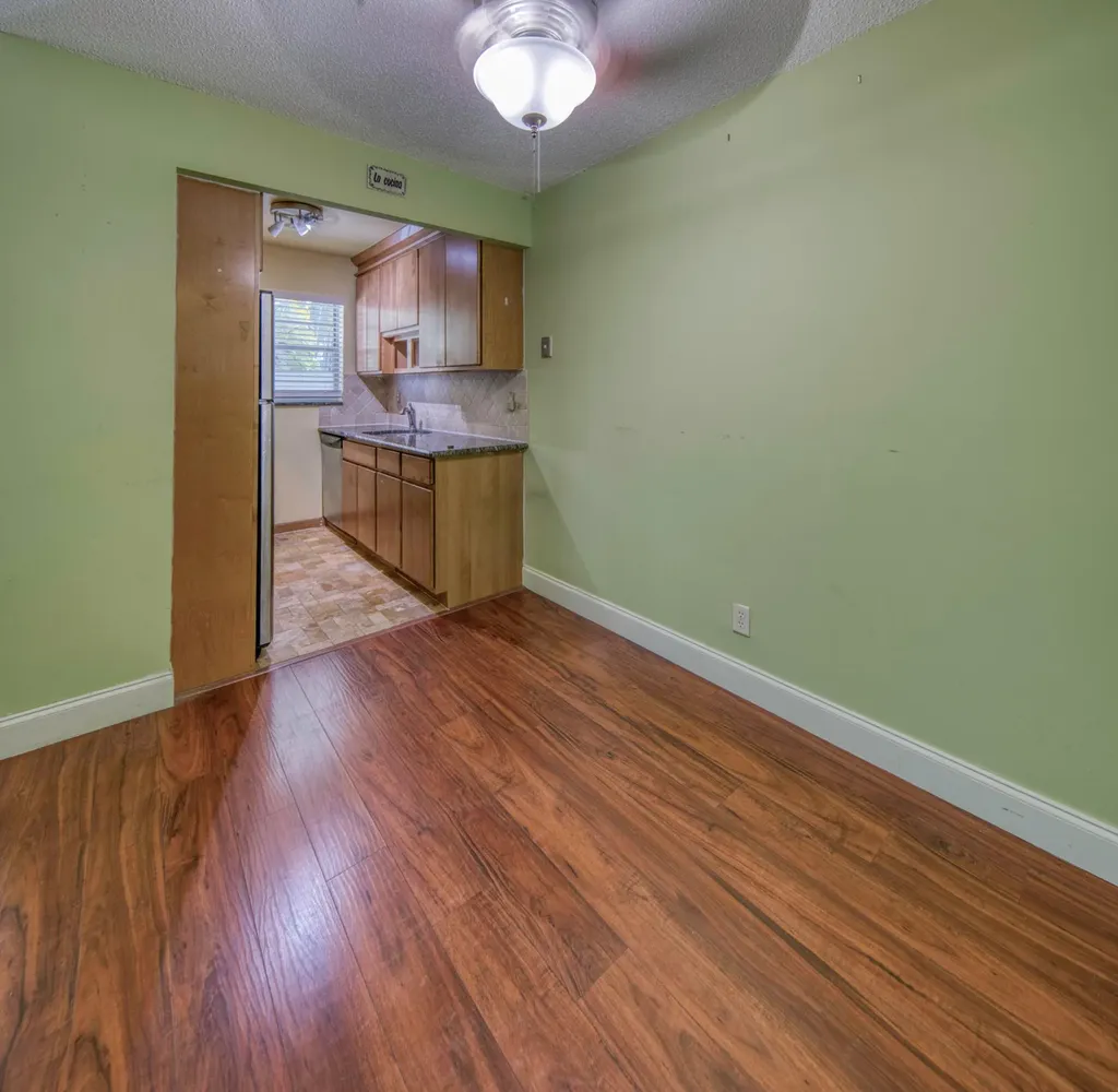 216 N Federal Highway Lake Worth Beach FL 33460