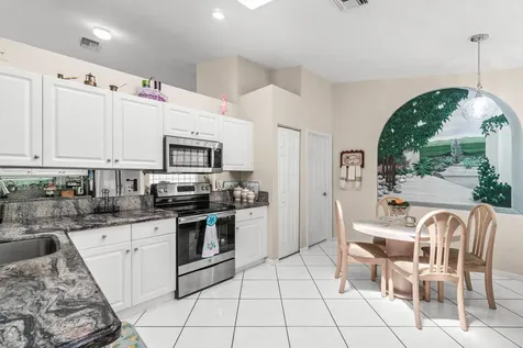 12185 Castle Pines Road Boynton Beach FL 33437