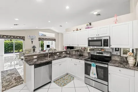 12185 Castle Pines Road Boynton Beach FL 33437