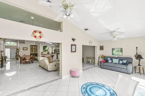 12185 Castle Pines Road Boynton Beach FL 33437