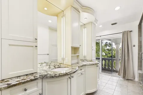 107 Flagler Promenade S West Palm Beach FL 33405