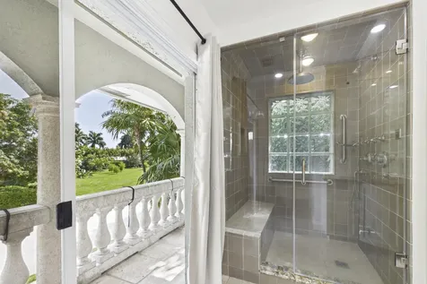 107 Flagler Promenade S West Palm Beach FL 33405