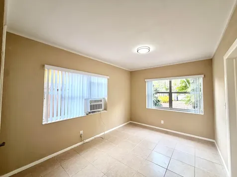 1421 NW 2nd Fort Lauderdale FL 33311